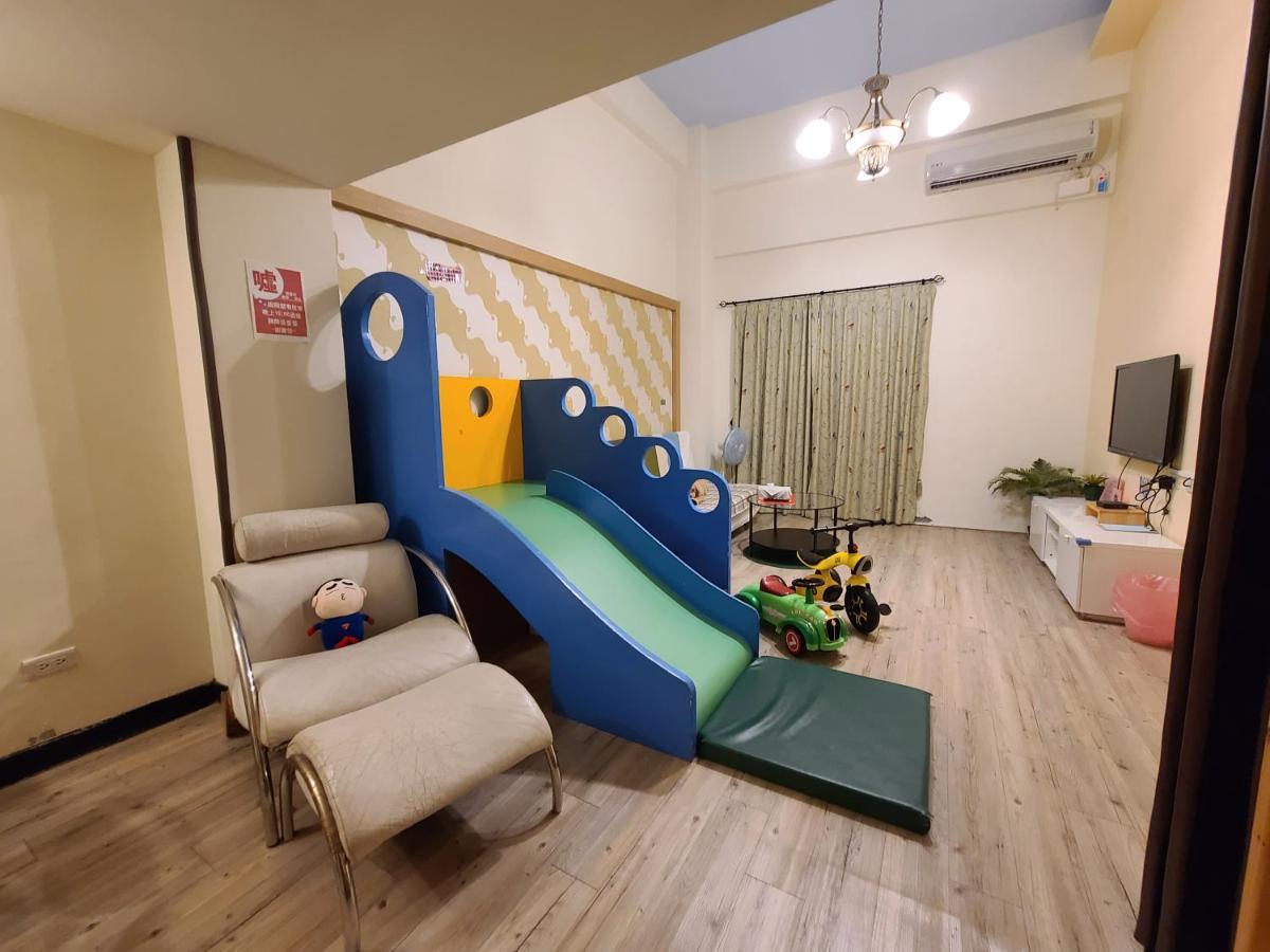 Jack'S House Apartment Tainan Luaran gambar