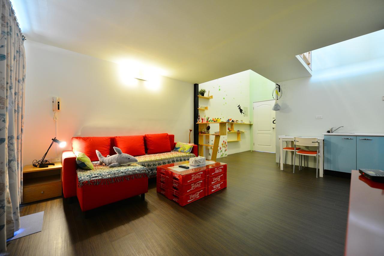 Jack'S House Apartment Tainan Luaran gambar